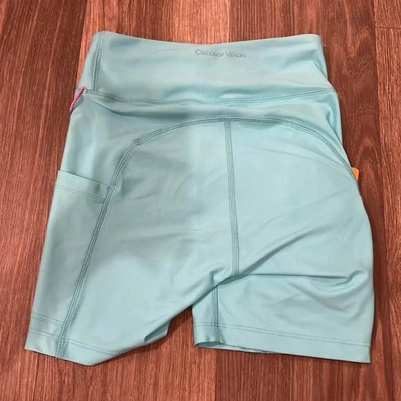 NWOT Outdoor Voices Hiking/Rock climbing Shorts - Picture 5 of 5